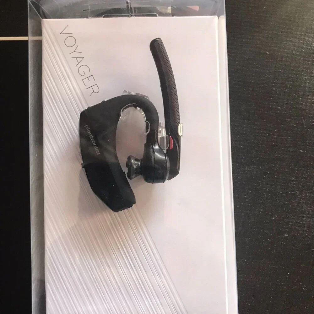 Plantronics - Voyager 5220 Bluetooth Headset with Amazon Alexa - Black